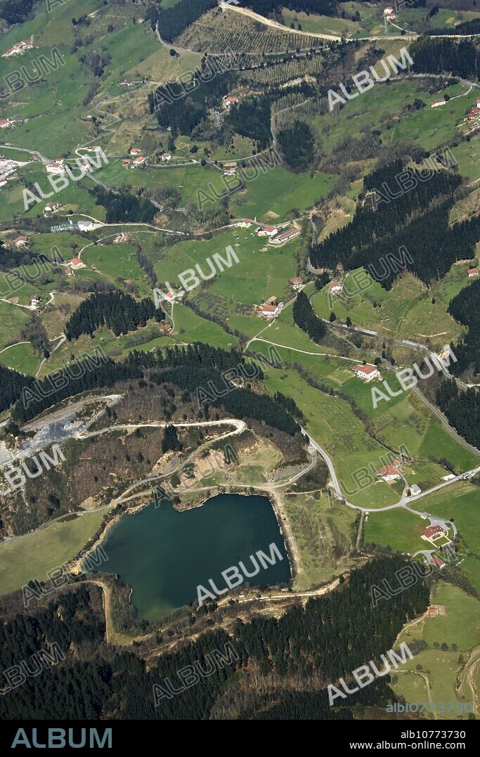 Embalse de las Minas de Troya, Gabiria, Gipuzkoa, Basque Country, Spain.