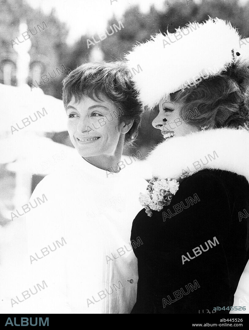 ANOUK AIMEE and SANDRA MILO in FEDERICO FELLINI'S 8 1/2, 1963 (8 1/2), directed by FEDERICO FELLINI. Copyright CINERIZ.