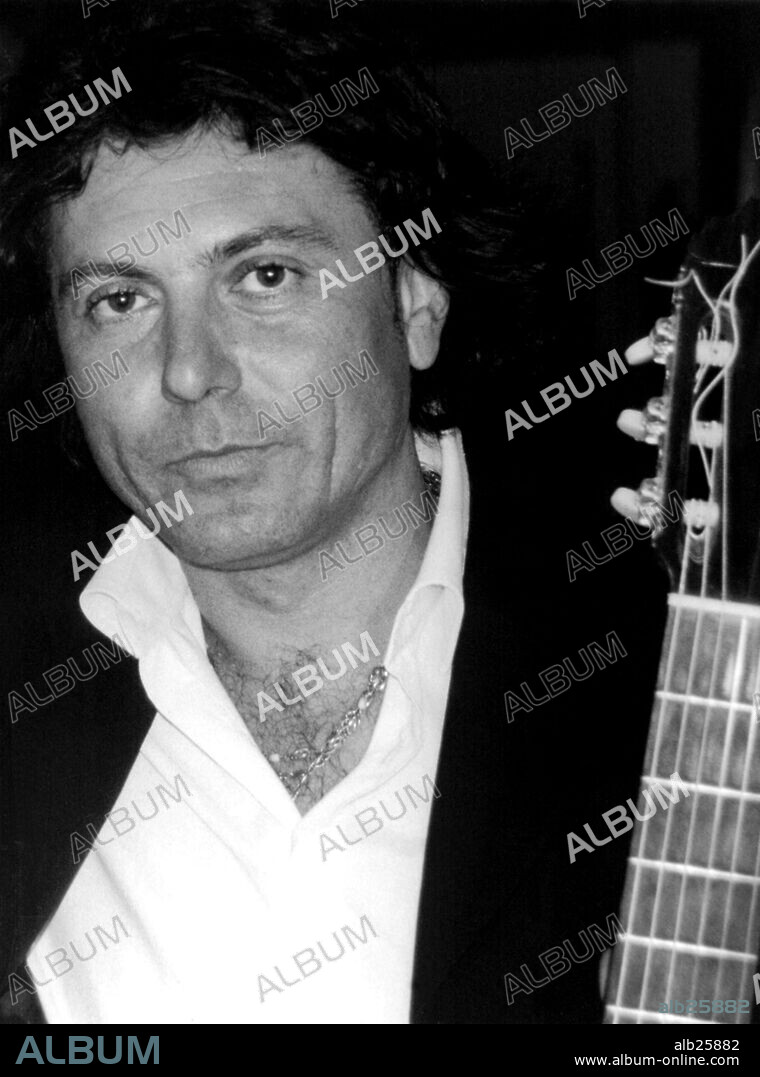 Antonio Carrión Jiménez. Teatro Municipal. Hospitalet de Llobregat 2000.