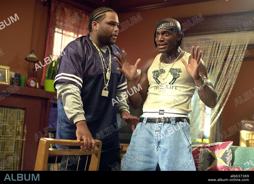 ANTHONY ANDERSON und TAYE DIGGS in MALIBU'S MOST WANTED, 2003, unter der Regie von JOHN WHITESELL. Copyright WARNER BROS. / BLACKBURN, MARSHA.