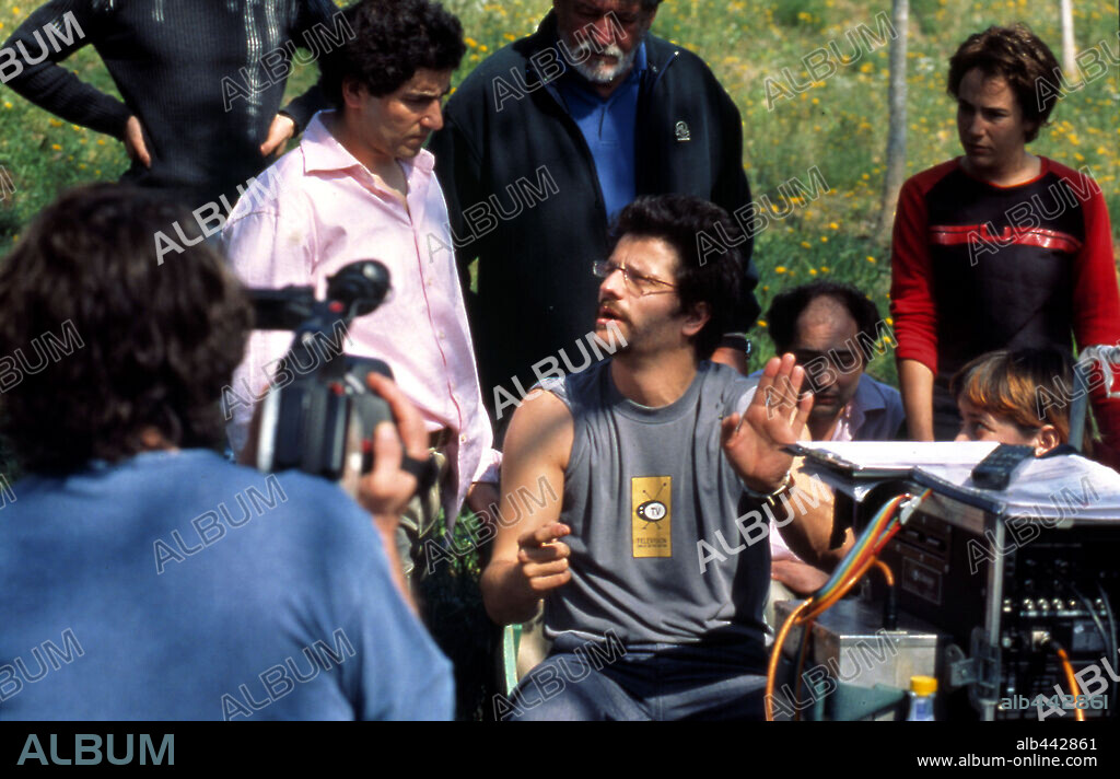 JOEL JOAN en EXCUSAS!, 2003 (EXCUSES!), dirigida por JOEL JOAN. Copyright ARRISKA FILMS/IMPOSIBLE FILMS.