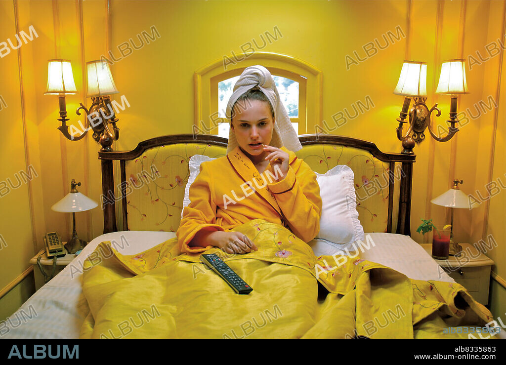 NATALIE PORTMAN in HOTEL CHEVALIER, 2007, directed by WES ANDERSON. Copyright FOX SEARCHLIGHT PICTURES.
