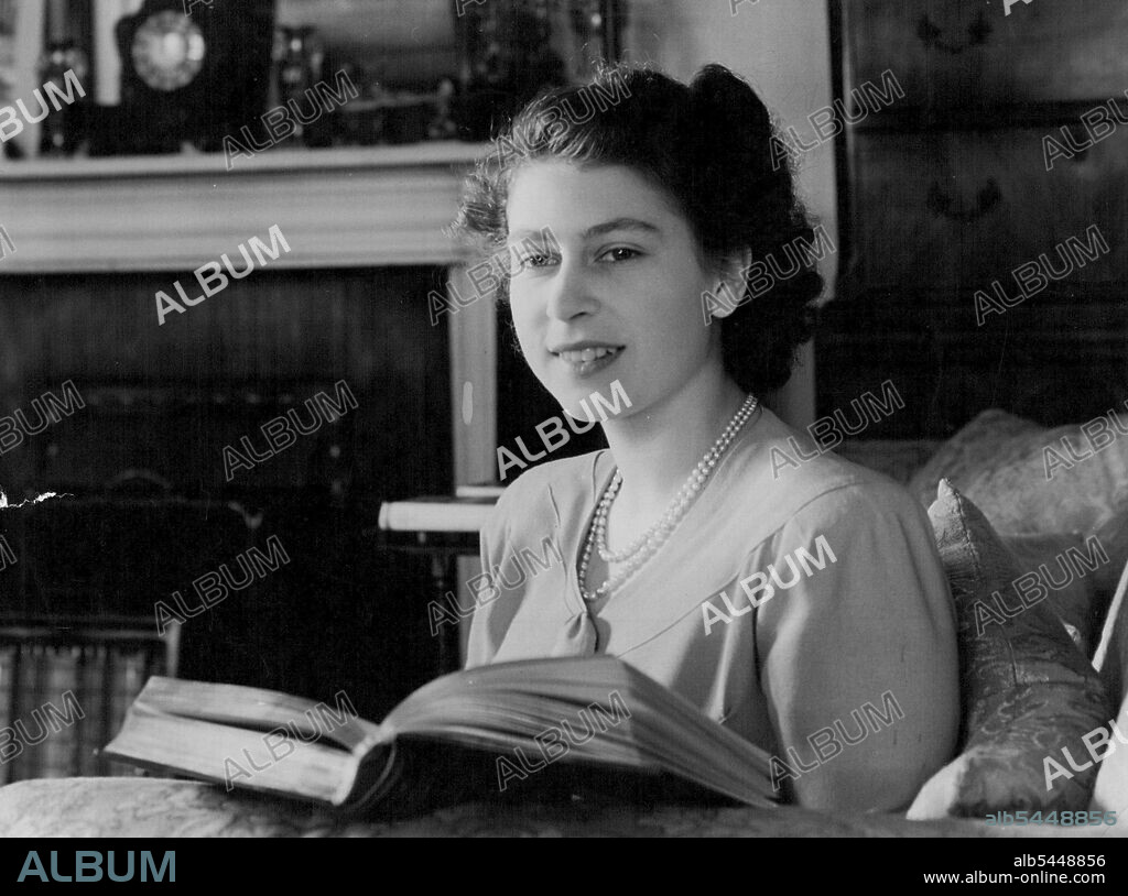 Queen Elizabeth II - Portraits Prior to 1950. December 23, 1946.