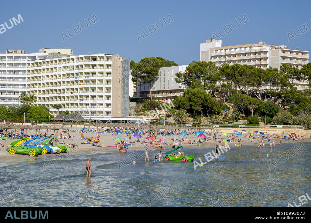 Platja de Torà also known as Peguera Torà, Paguera, Calvia, Mallorca, balearic islands, Spain.