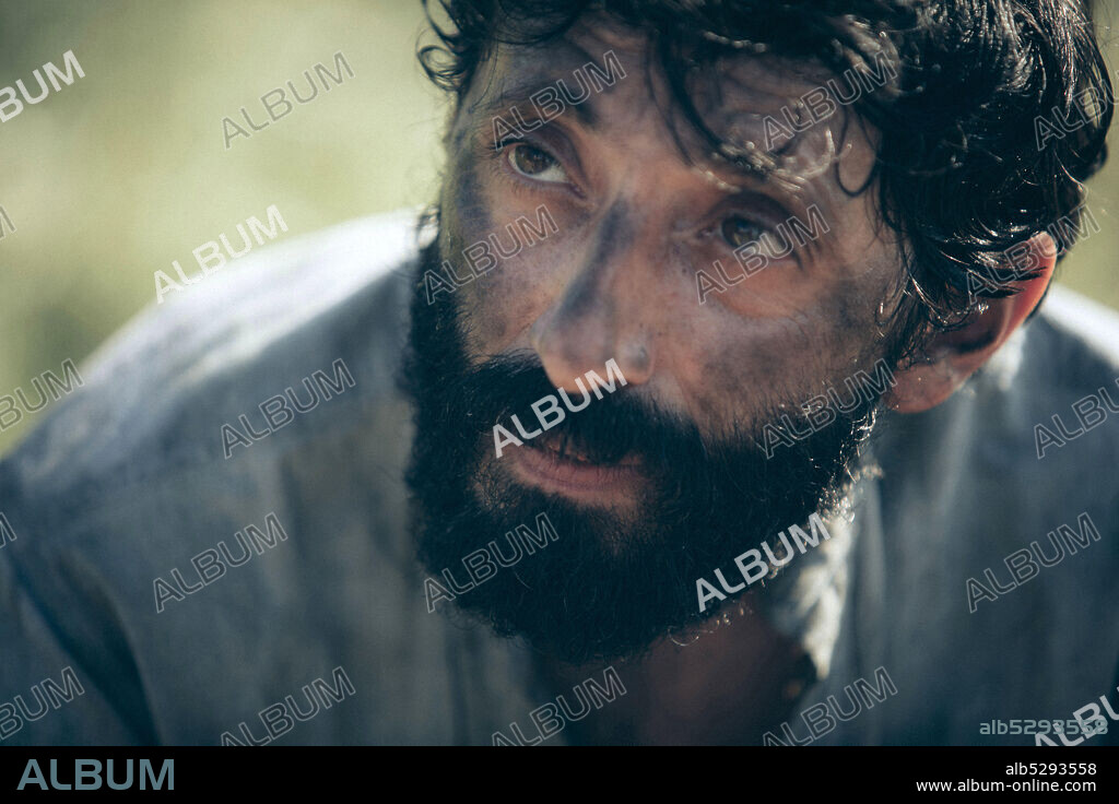 MARCELLO FONTE en LA INNEGABLE VERDAD, 2020 (I KNOW THIS MUCH IS TRUE). Copyright HBO.