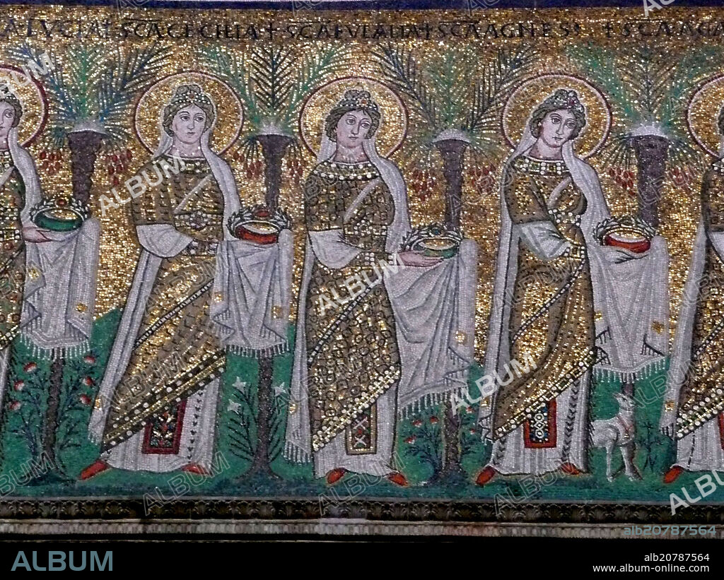 INTERIOR - CORTEJO DE VIRGENES - MOSAICO DE LA NAVE CENTRAL DE SAN APOLINAR IN NUEVO - SIGLO VI.