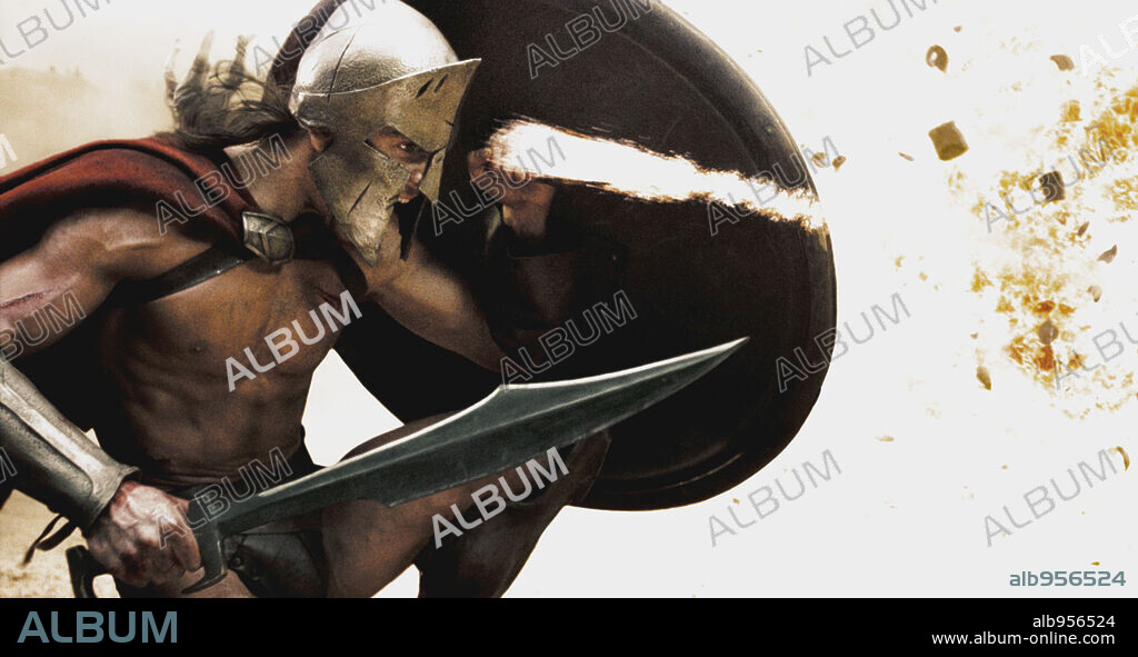 MICHAEL FASSBENDER in 300, 2006, directed by ZACK SNYDER. Copyright WARNER BROS. PICTURES.