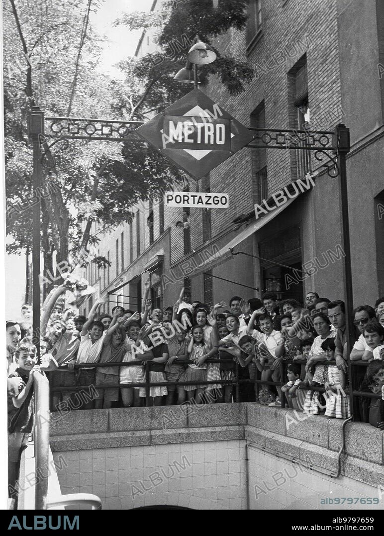 Julio 1962. Metro de Madrid: inauguración de la estación Vallecas - portazgo.