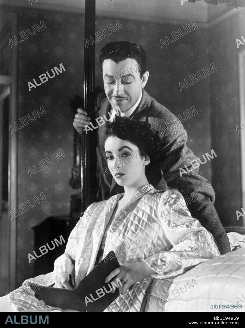 ELIZABETH TAYLOR and ROBERT TAYLOR in CONSPIRATOR, 1949, directed by VICTOR SAVILLE. Copyright M.G.M.