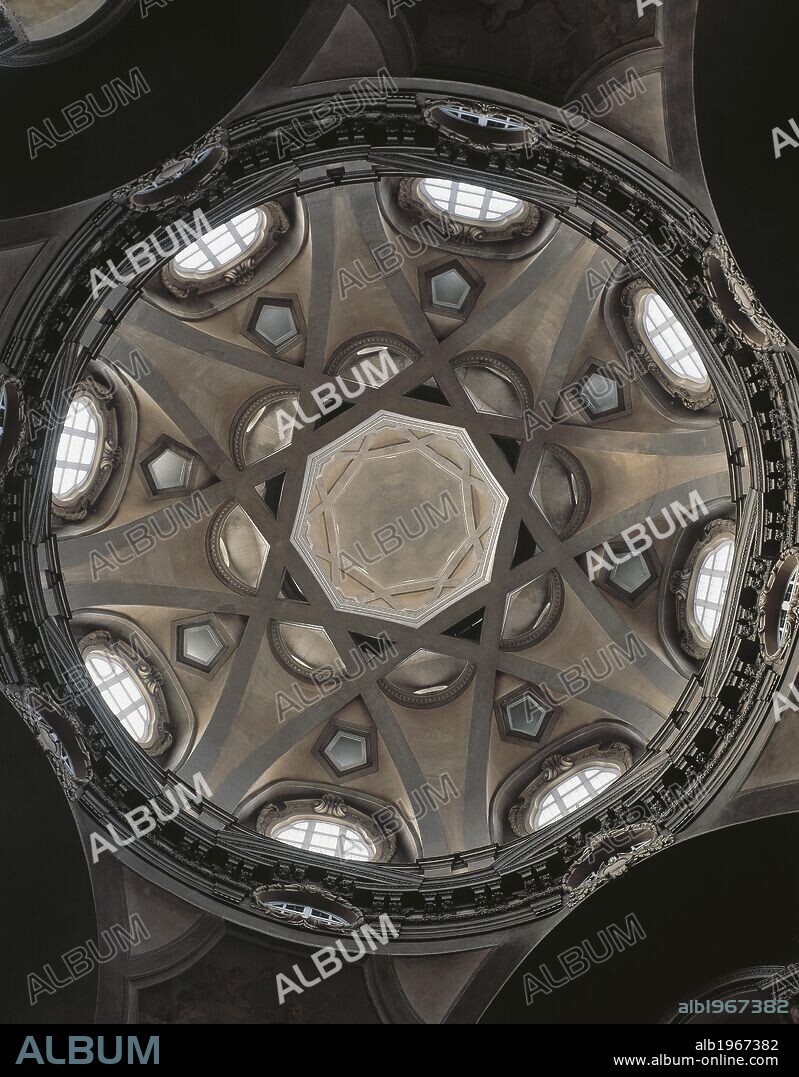 Interior of the lantern dome of San Lorenzo Church, Turin, by the architect Guarino Guarini (1624-1683). Italy, 17th century.