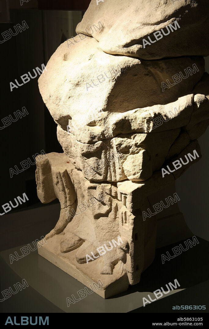 Mula; Museo del Cigarralejo; escultura íbera de "La Dama del Cigarralejo".