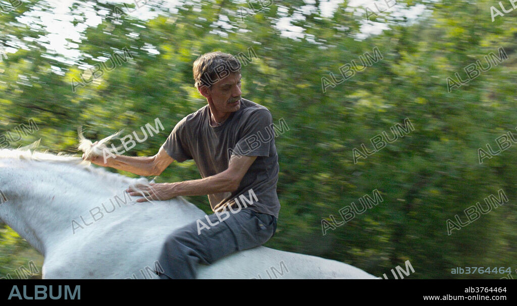 WESTERN, 2017, directed by VALESKA GRISEBACH. Copyright KOMPLIZEN FILM.