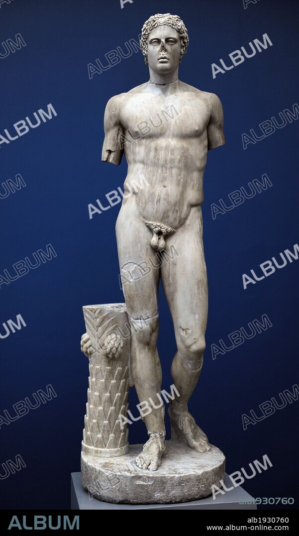 ARTE GRIEGO. GRECIA. HERMES, el mensajero de los dioses. Escultura en mármol. Italia. 150 d. C. Copia romana de un original griego fechado hacia el 270 a. C. Mármol. Museo Carlsberg Glyptotek. Copenhague. Dinamarca. Norte Europa.