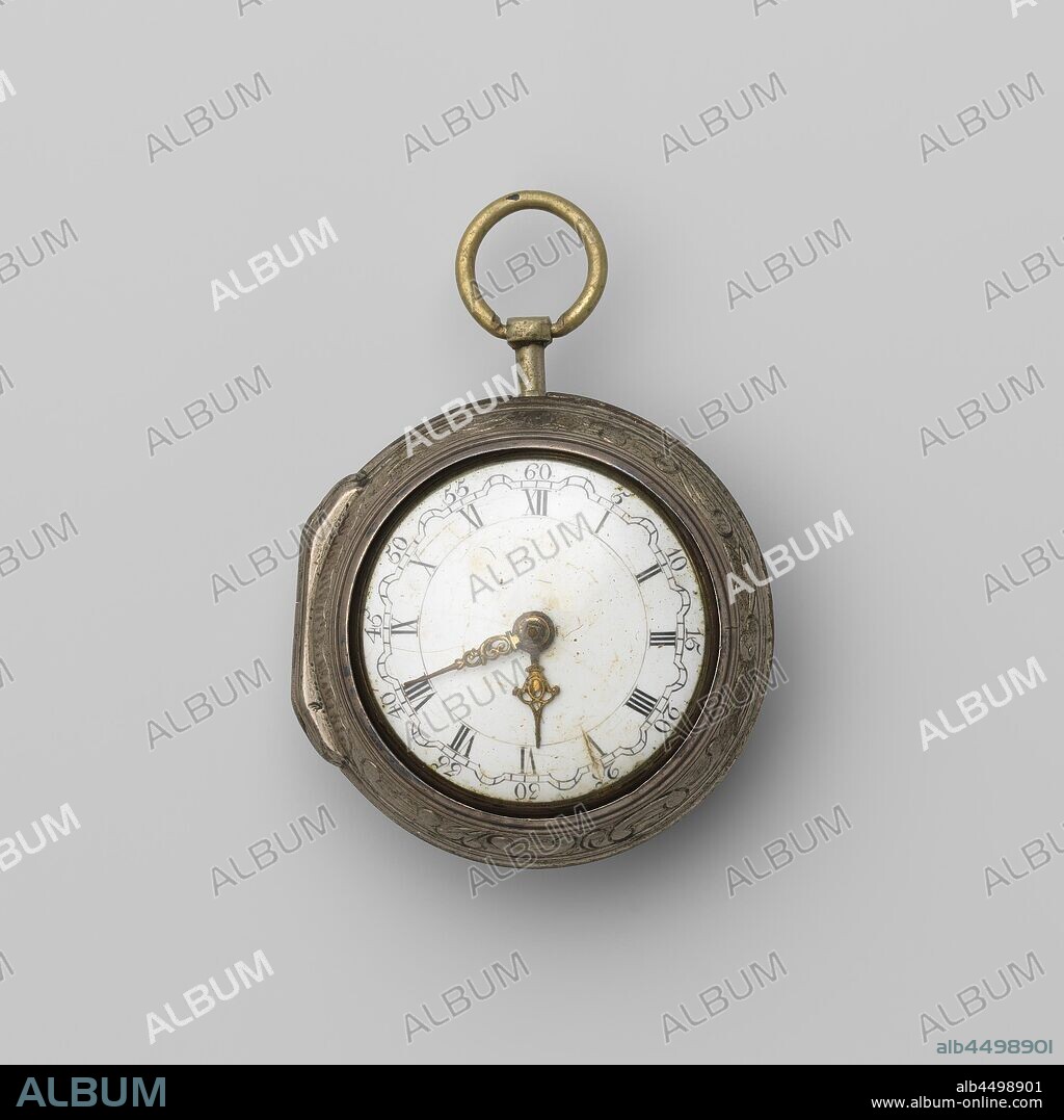 Silver watch, Silver watch in a double case with a driven portrait of Admiral De Ruyter. The silver case of the watch is smooth, Michiel Adriaansz. de Ruyter, Samson (uurwerkmaker), Great Britain, c. 1840 - c. 1860 and/or c. 1800 - c. 1900, silver (metal), d 4.2 cm h 7.1 cm × w 5.1 cm × d 2.6 cm.