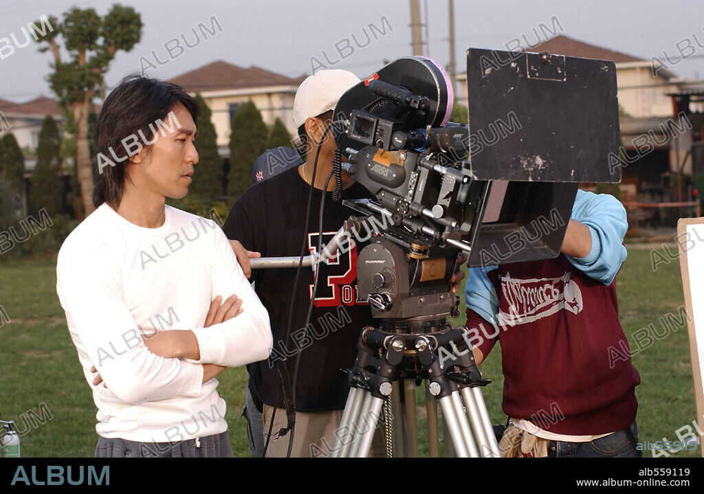 STEPHEN CHOW en KUN-FU-SION, 2004 (GONG FU), dirigida por STEPHEN CHOW. Copyright COLUMBIA TRISTAR.