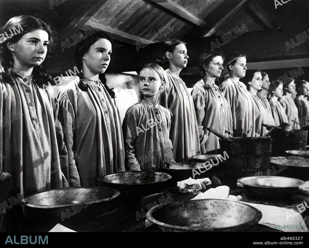 PEGGY ANN GARNER in JANE EYRE, 1944, directed by ROBERT STEVENSON. Copyright 20TH CENTURY FOX.