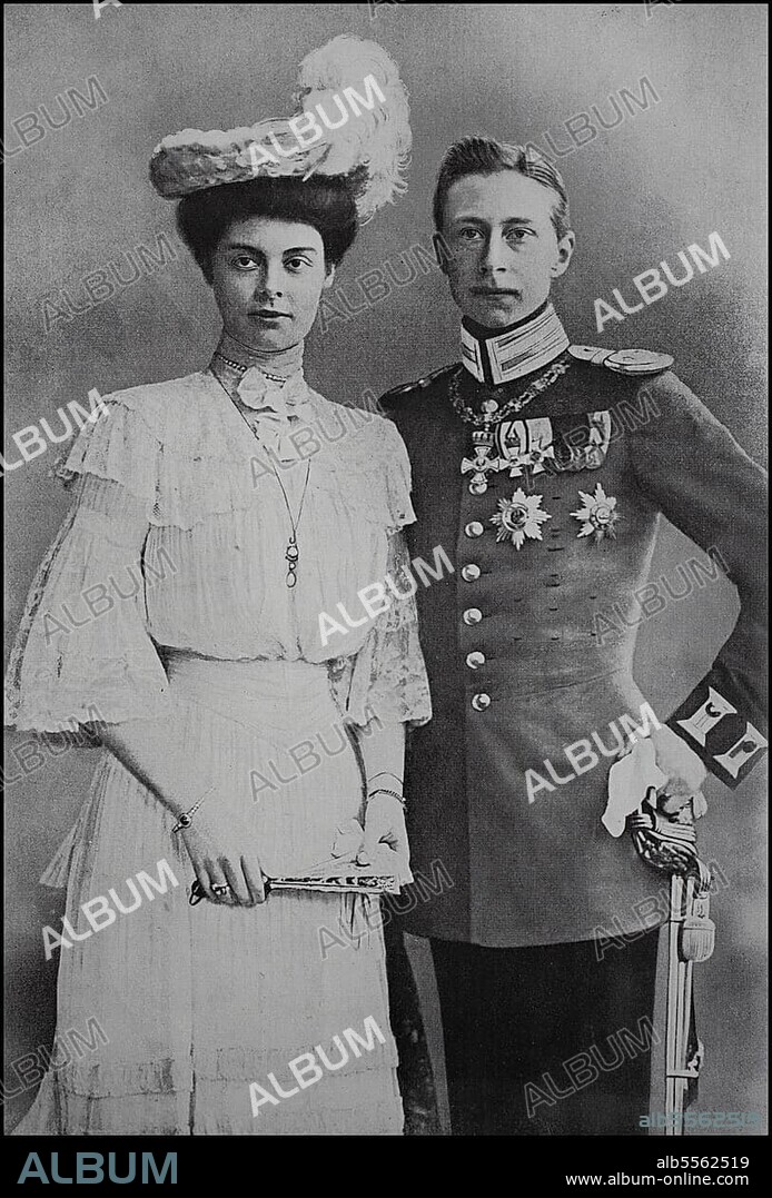 Friedrich Wilhelm Victor August Ernst, Crown Prince of the German Empire and of Prussia, from 1919 Wilhelm Prince of Prussia, 6 May 1882, 20 July 1951, and Cecilie Auguste Marie Duchess of Mecklenburg, 20 September 1886, 6 May 1954, digitally restored reproduction from a 19th century original, exact date unknown