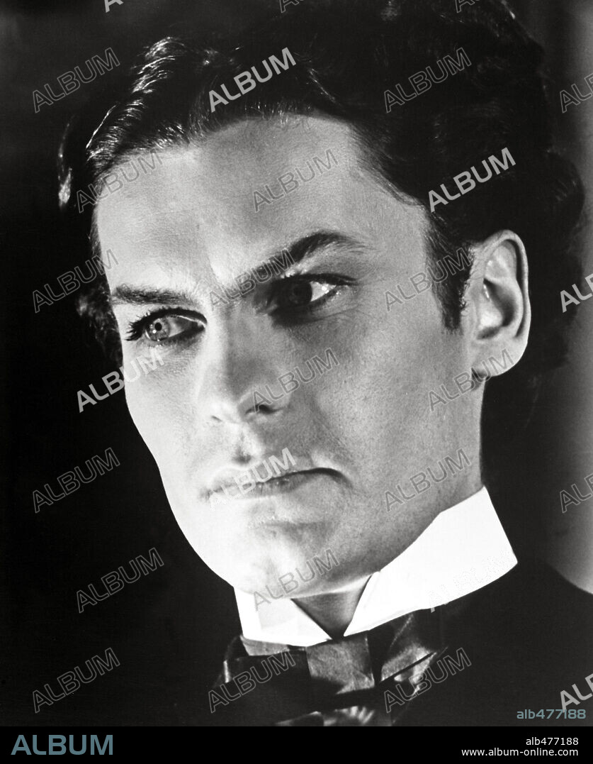 HELMUT BERGER dans LUDWIG, 1972, réalisé par LUCHINO VISCONTI. Copyright M.G.M.