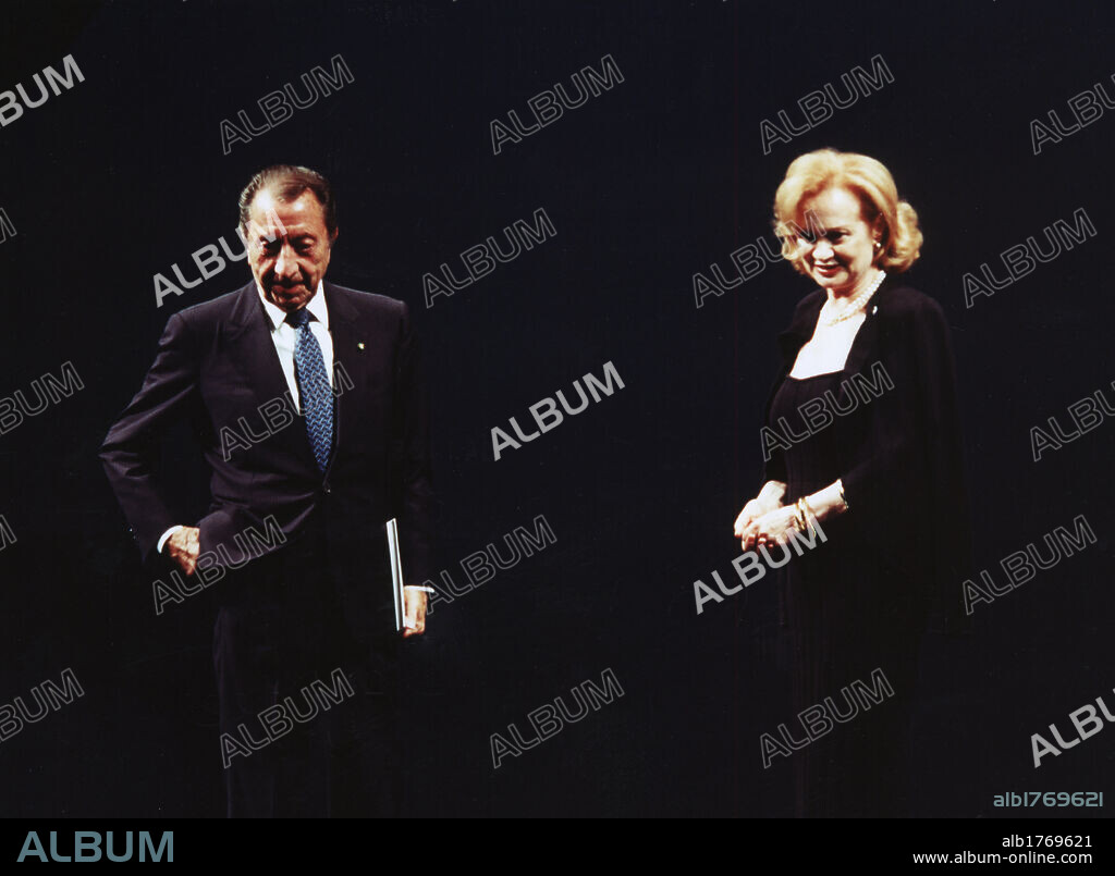 Aroldo Tieri and Giuliana Lojodice at Teatro Eliseo. The Italian actors Aroldo Tieri and Giuliana Lojodice standing on Teatro Eliseo's stage. Rome.