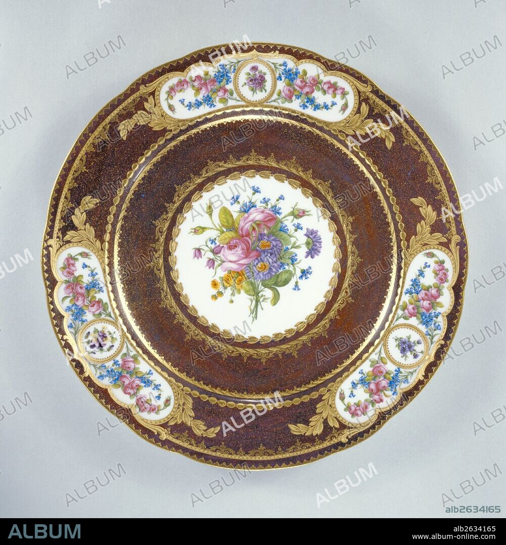 Plate (assiette d'echantillons); Ground color painted by Antoine Capelle, French, active 1745 - 1800, Flowers painted by Jacques-François-Louis de Laroche, French, about 1740 - about 1802, active Sèvres, 1758 - 1800, Gilded by Henri Prevost le jeune, French, active 1757 - 1797, Sèvres Manufactory, French, active 1756 - present; Sèvres, France, Europe; 1782; Soft paste porcelain, brown ground, polychrome enamel decoration and gilding; Object: H: 2.5 x Diam.: 23 cm (H: 1 x Diam.: 9 1/16 in.).