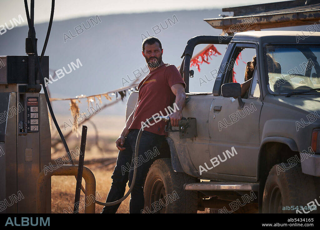 JAMIE DORNAN in THE TOURIST, 2022, directed by DANIEL NETTHEIM. Copyright BBC One / HBO Max.