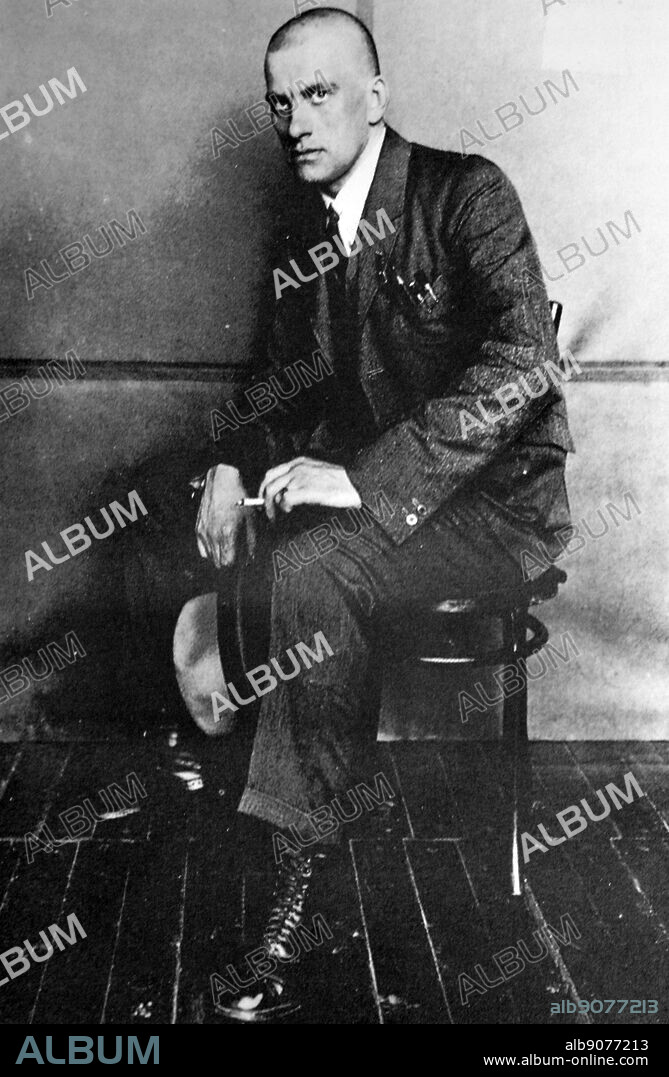 Vladimir Mayakovski. Russian and Soviet poet, playwright, artist and stage and film actor. He is among the foremost representatives of early-20th century Russian Futurism. Born: July 19, 1893, Georgia. Died: April 14, 1930, Moscow, Russia.