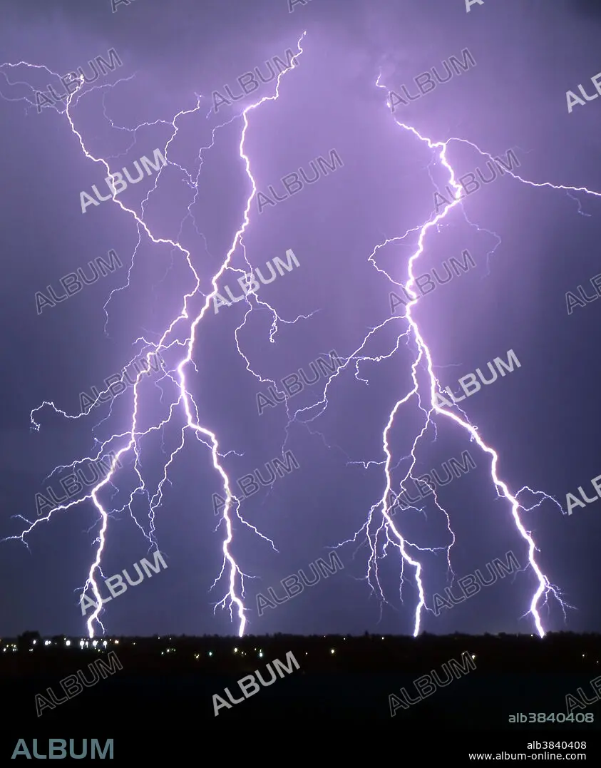 趣味 Lightning outdoor 1920s-1990s Archives Lightning Outdoor 1920s-1990s Lightning Archives - Made in