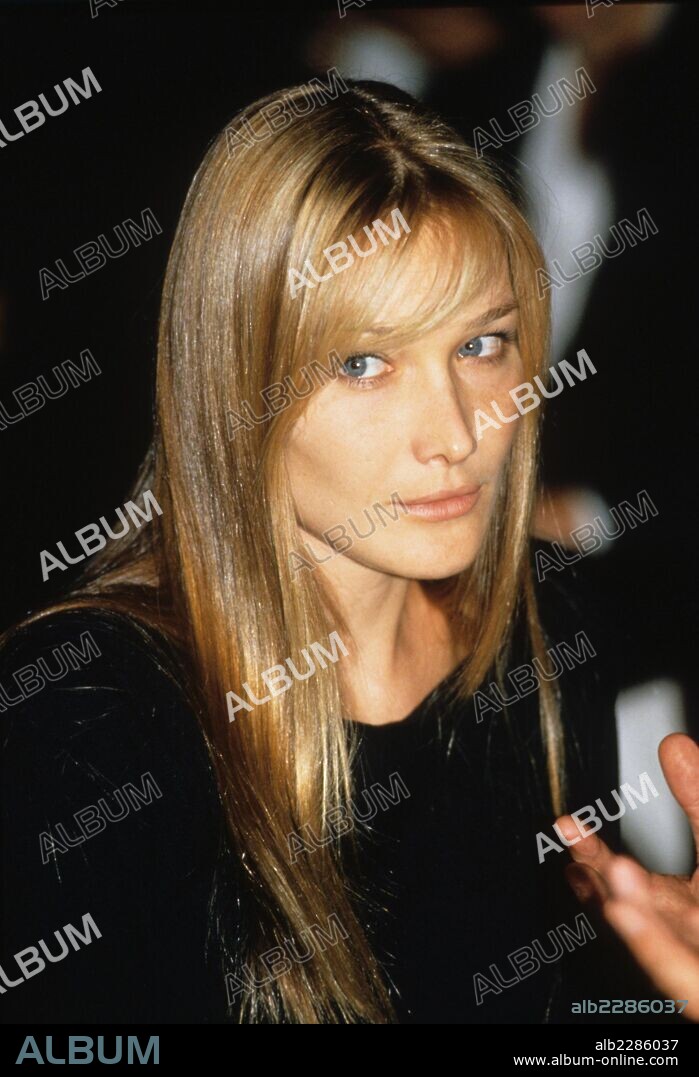 CARLA BRUNI.Highland Spring Face of 1995 Grosvenor House Hotel in London. 28/03/2014