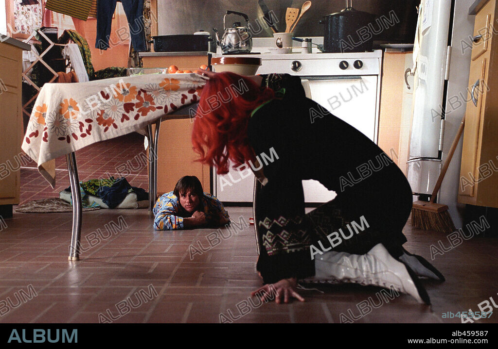 JIM CARREY y KATE WINSLET en OLVIDATE DE MI!, 2004 (ETERNAL SUNSHINE OF THE SPOTLESS MIND), dirigida por MICHEL GONDRY. Copyright FOCUS FEATURES / LEE, DAVID.