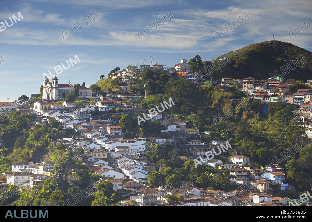 View of Santa Efigenia dos Pretos Church and hillside houses, Ouro Preto, UNESCO World Heritage Site, Minas Gerais, Brazil, South America.
