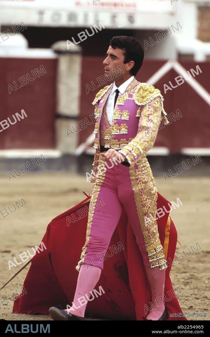 JOSE ORTEGA CANO. MATADOR DE TOROS ESPAÑOL. C ARTAGENA 1953-. ACTUACION EN MADRID , AÑO 1991.
