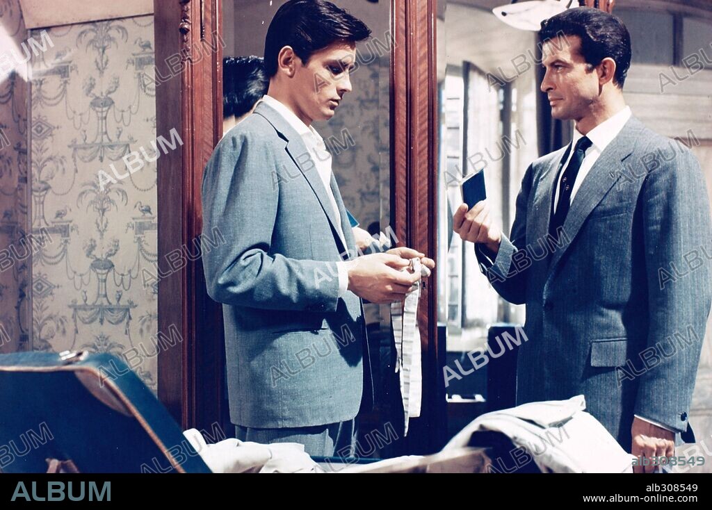 ALAIN DELON and ERNO CRISA in PURPLE NOON, 1960 (PLEIN SOLEIL), directed by RENE CLEMENT. Copyright PARIS FILM/PANITALIA/TITANUS.