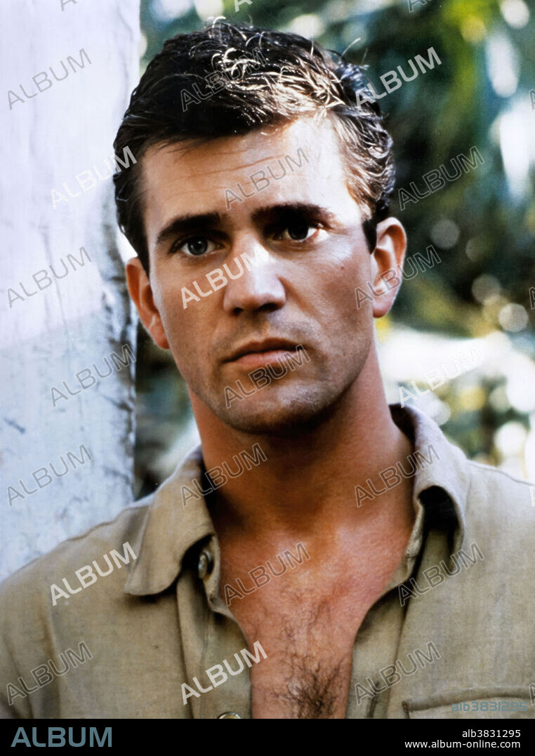 MEL GIBSON in GALLIPOLI, 1981, directed by PETER WEIR. Copyright ASSOC R&R FILMS/PARAMOUNT.