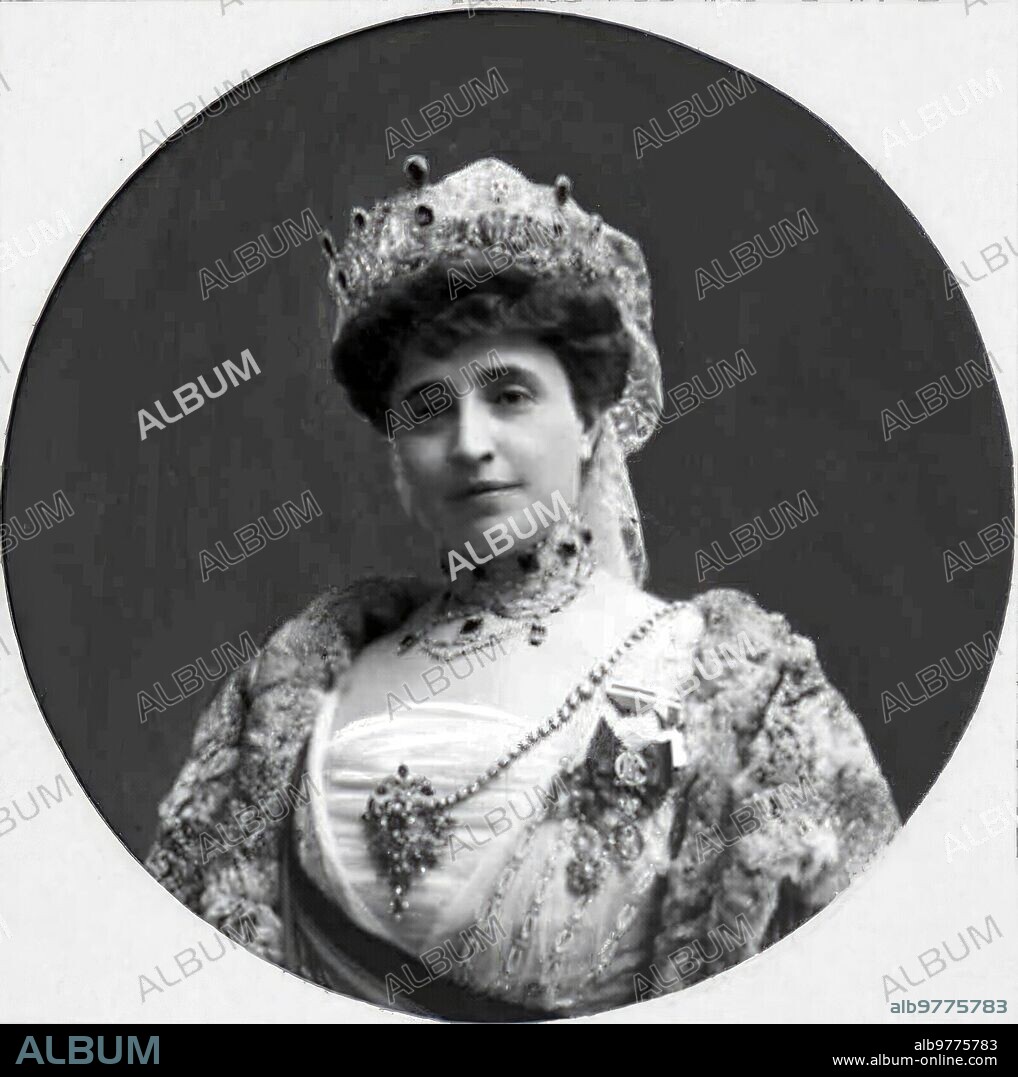 1918. The Marquise de la Mina (Pilar Osorio and Gutiérrez de los Ríos de la Cueva and Solís).