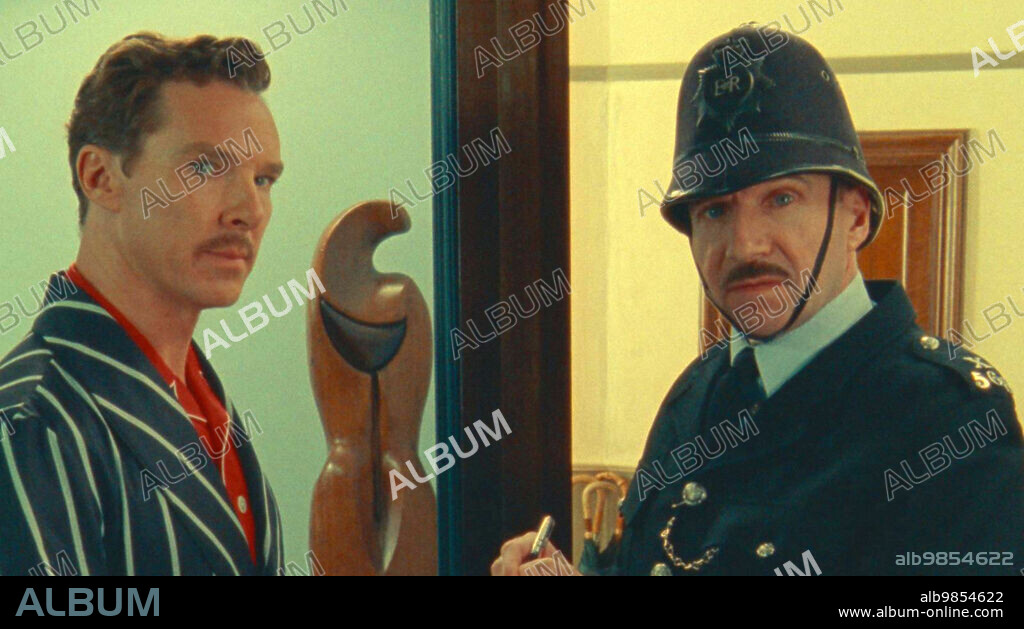 BENEDICT CUMBERBATCH et RALPH FIENNES dans THE WONDERFUL STORY OF HENRY SUGAR, 2023, réalisé par WES ANDERSON. Copyright INDIAN PAINTBRUSH.
