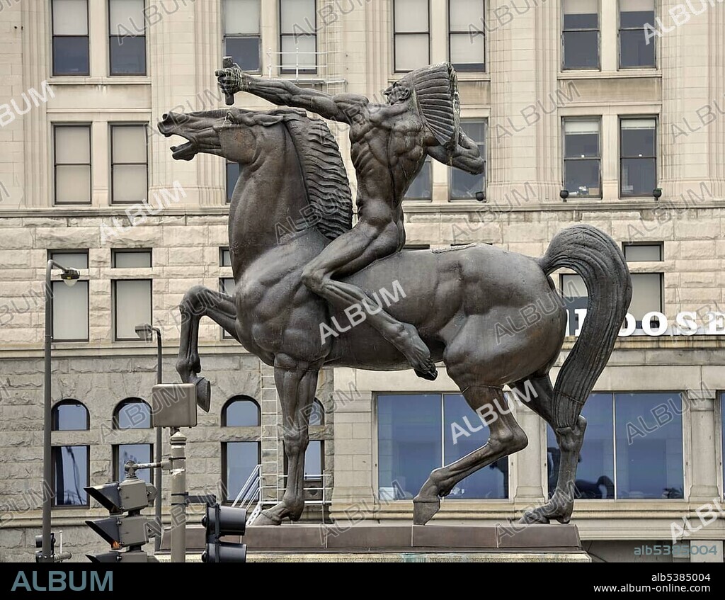 Bronze statue of an Indian warrior, The Native American, Spearman and the Bowman, designed by Ivan Mestrovic at the entrance of the Congress Parkway, Chicago, Illinois, United States of America, USA, North America.