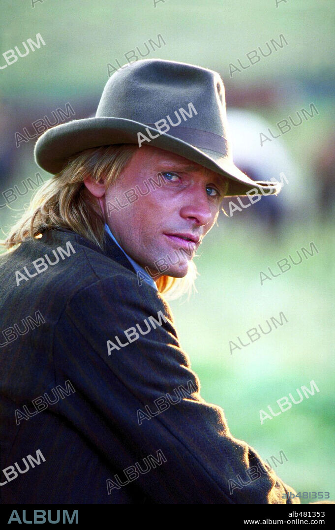 VIGGO MORTENSEN en OCÉANOS DE FUEGO, 2004 (HIDALGO), dirigida por JOE JOHNSTON. Copyright TOUCHSTONE PICTURES/BUENA VISTA PICTURES.