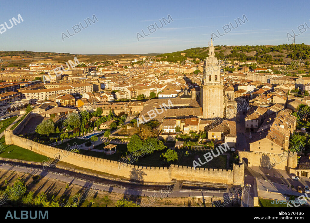 Medieval walls, El Burgo de Osma, Soria, autonomous community of Castile and León, Spain, Europe.