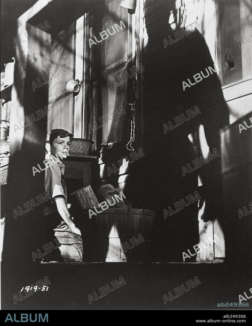 PHILLIP ALFORD in TO KILL A MOCKINGBIRD, 1962, directed by ROBERT MULLIGAN. Copyright UNIVERSAL PICTURES.