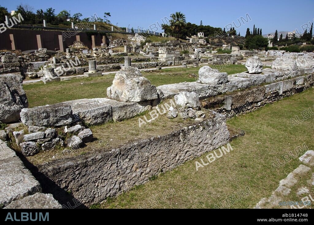 ARTE GRIEGO. GRECIA. Vista de las ruinas del CERAMICO (KERAMEIKOS), antiguamente ocupada por un cementerio y una acrópolis. El nombre deriva del antiguo demos (barrio) del Cerámico o de los Alfareros. ATENAS.