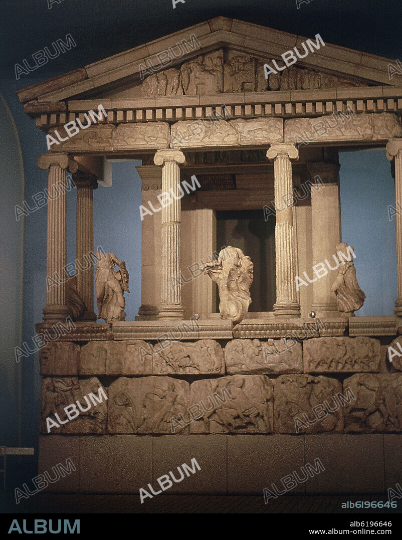 MONUMENTO A LAS NEREIDAS DE JANTO- 430-420 AC - CAPILLA FUNERARIA.