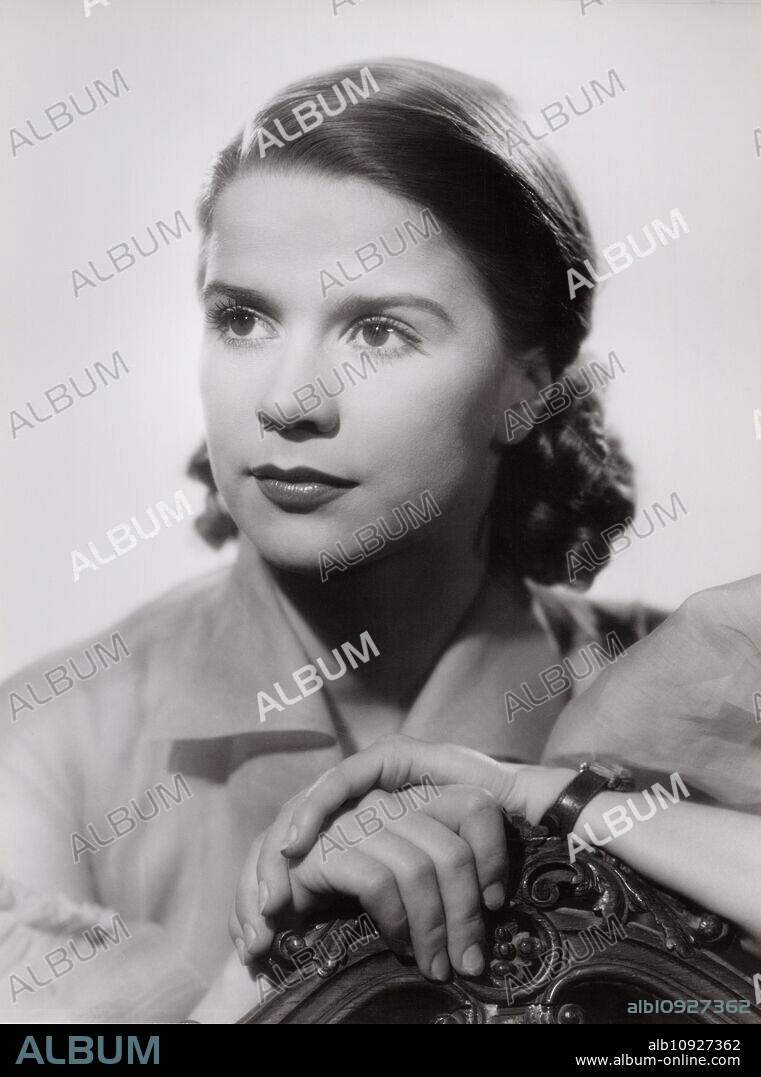 German stage and movie actress Gertrud Kueckelmann in the movie "Die Staerkere", Germany 1953.