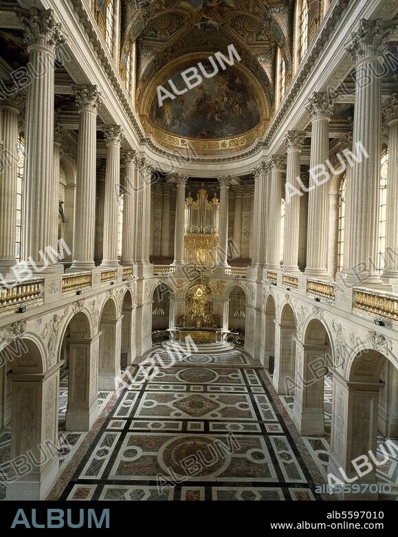 Versailles (Frankreich), Schloß, Schloßkapelle (von Jules Hardouin-Mansart; fertiggestellt durch Robert de Cotte, 1710). Innenansicht. Foto, 1999.