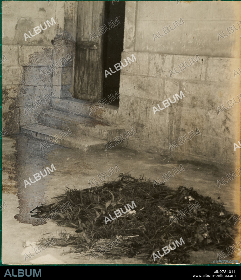 Alicante, 1942 (CA.). Corner of the courtyard of the Alicante prison, where José Antonio Primo de Rivera was shot.