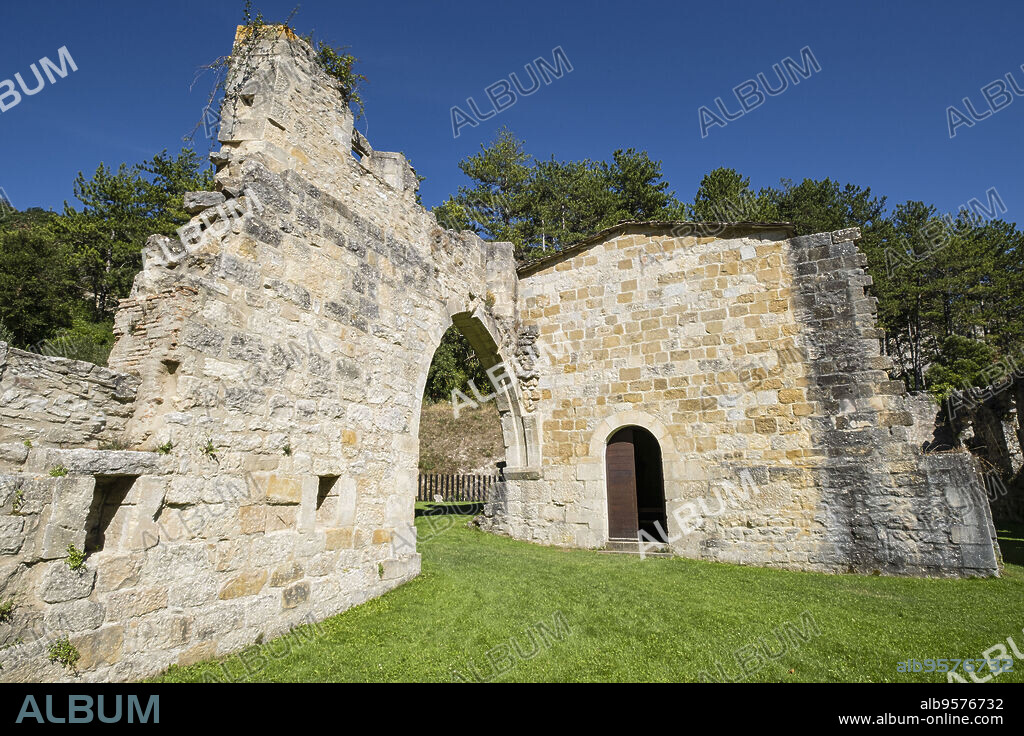 cenobio benedictino de San Adrian, Monasterio de Santa María la Real de Iranzu, siglo XII - XIV, camino de Santiago, Abárzuza, Navarra, Spain, Europe.