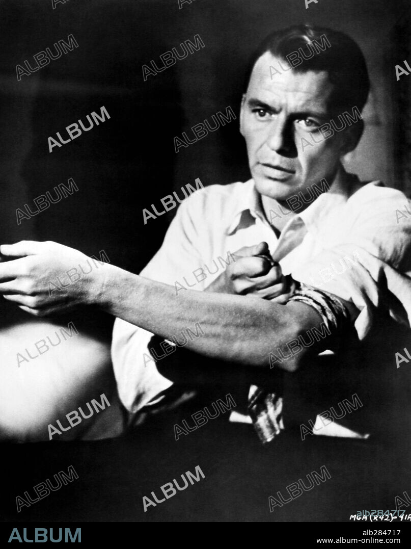 FRANK SINATRA en EL HOMBRE DEL BRAZO DE ORO, 1955 (THE MAN WITH THE GOLDEN ARM), dirigida por OTTO PREMINGER. Copyright UNITED ARTISTS.