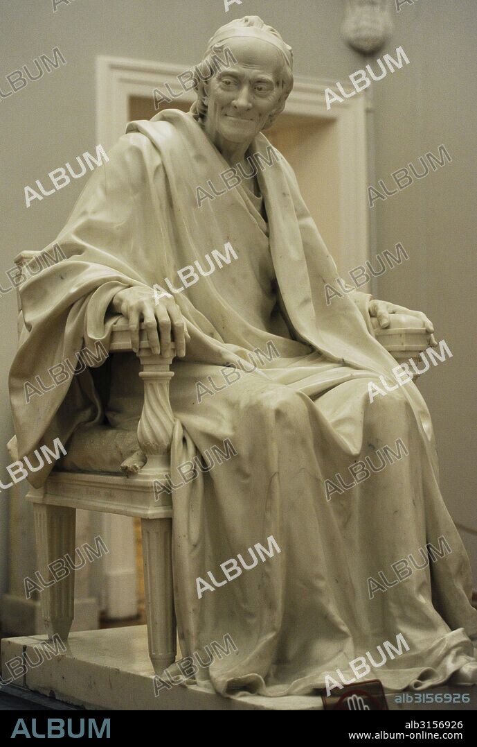 Voltaire, François Marie Arouet, llamado (1694-1778). Escritor francés, uno de los grandes pensadores de la Ilustración. Escultura en mármol, obra de Jean-Antoine Houdon (1741-1828), 1781. Museo del Hermitage (The State Hermitage Museum). San Petersburgo. Rusia.