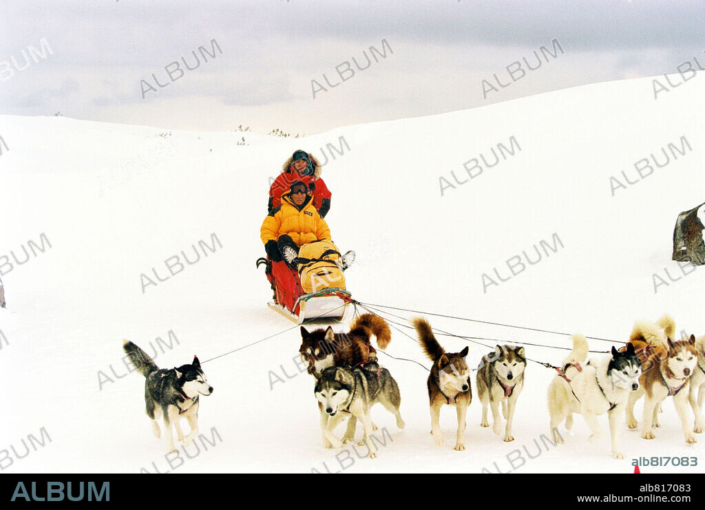 BRUCE GREENWOOD y PAUL WALKER en BAJO CERO, 2006 (EIGHT BELOW), dirigida por FRANK MARSHALL. Copyright WINKING PROD GMBH & CO. KG. / LARGE, CHRIS.