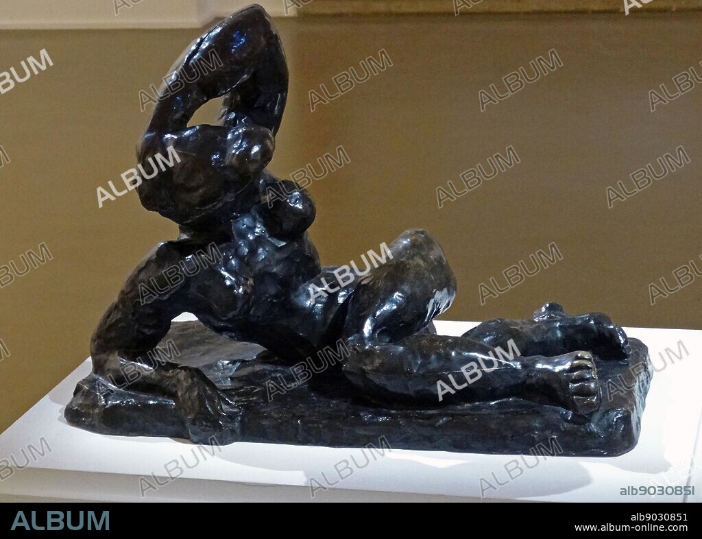 Bronze sculpture titled 'Reclining Nude' by Henri Matisse (1869-1954) a French draughtsman, printmaker, sculptor and painter. Dated 1907.