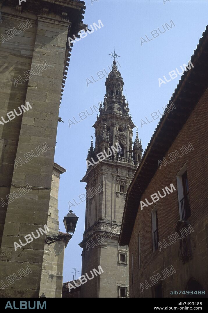 TORRE EXENTA DE LA CATEDRAL - CONSTRUIDA EN 1762.